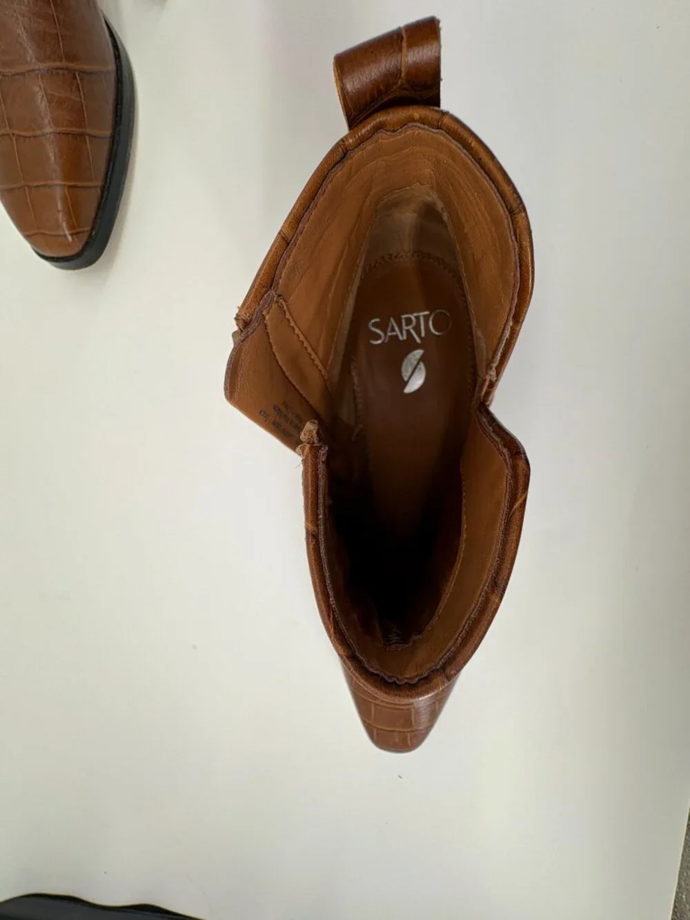 Share SARTO Franco Sarto Women’s Brown Croc Embossed Leather Ankle Boots Size 8